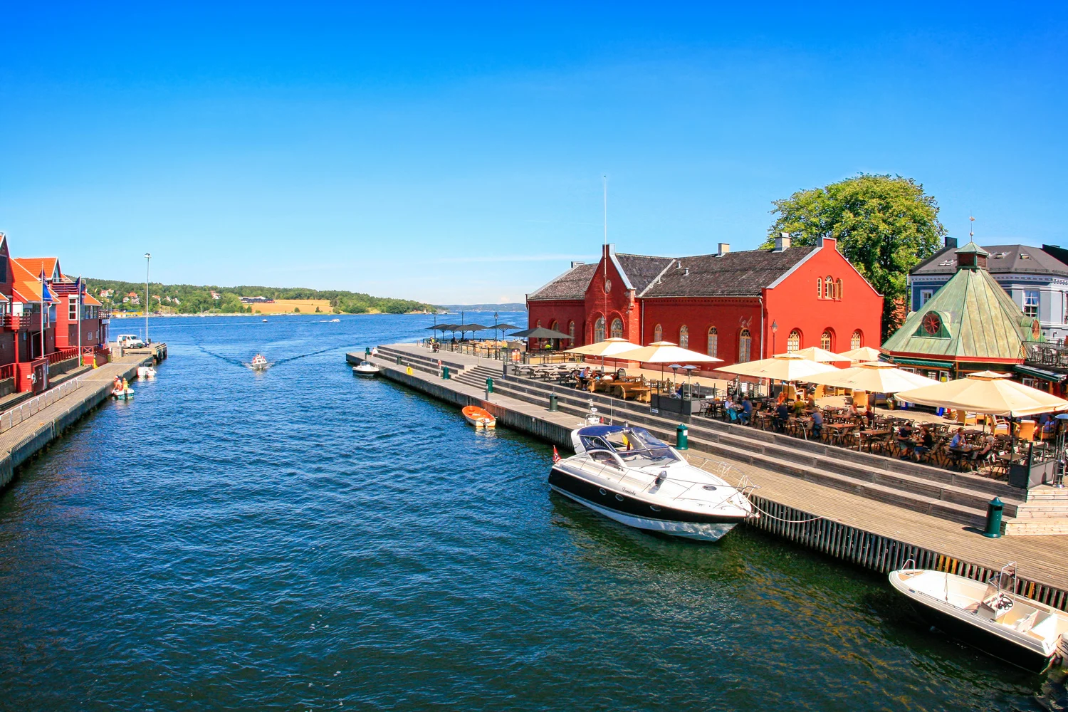 Havnepromenaden i Moss ved Oslofjorden